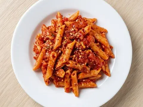 Pene arabijata — Pasta u Demo Restoran