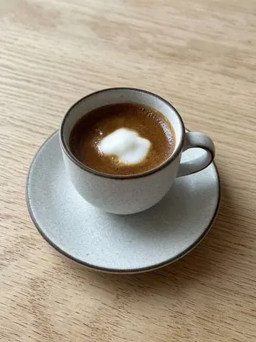 Espreso makiato — Kafe i čajevi u Demo Restoran