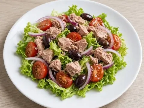Salata od tune — Salate u Demo Restoran